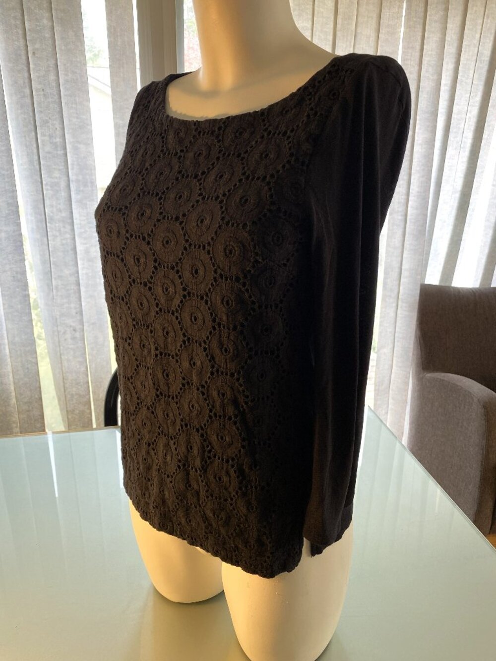 The Limited Lace Front Eyelet Dressy Top Blouse Black Small 3/4 Length Sleeves